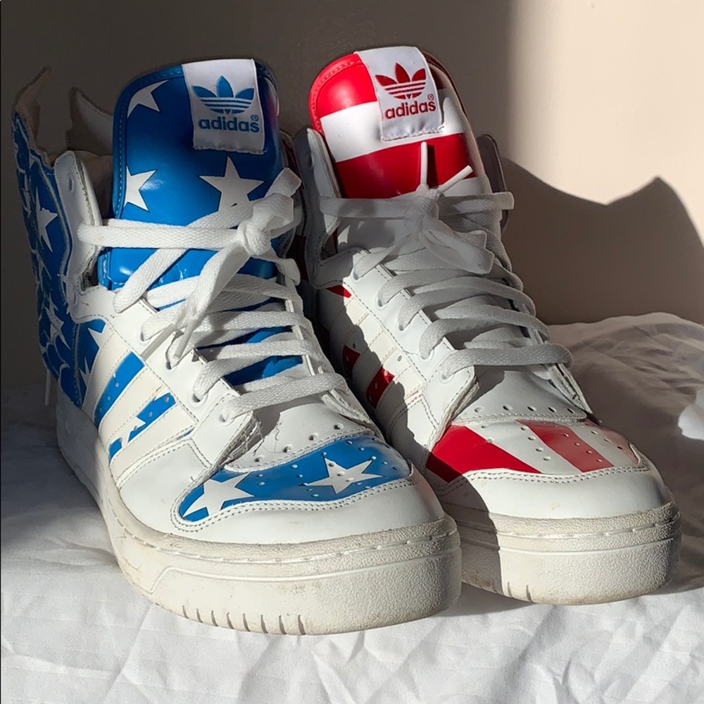 Used Jeremy Scott wings 2.0 “American Flag” Adidas